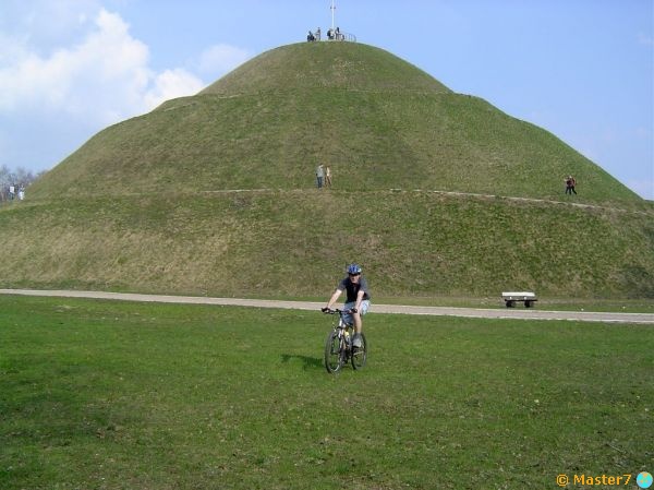 Pod Kopcem Piłsudskiego