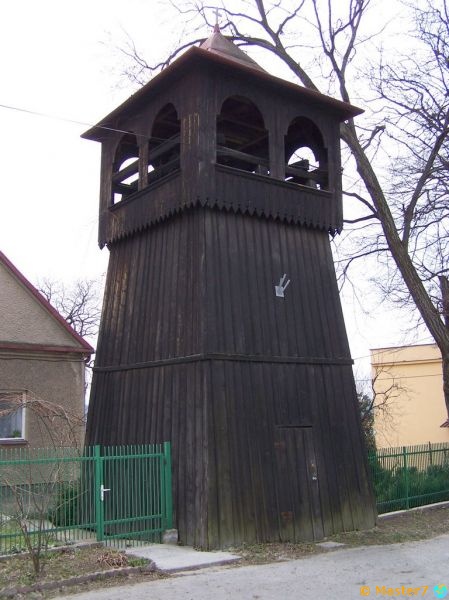 Pawlikowice - Drewniana dzwonnica